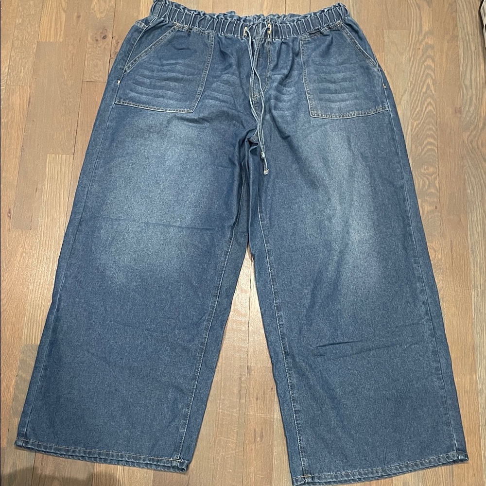 SHEIN Relaxed Fit Denim Jeans in Blue